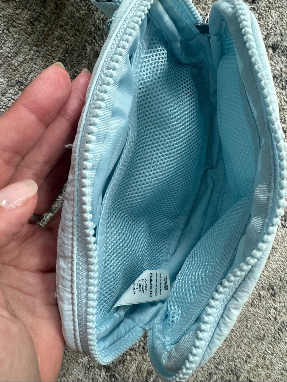 Light Blue Nylon Belt Bag Lululemon - Picture 3 of 4